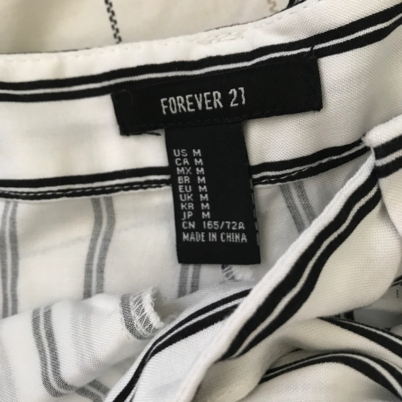 F21 flowy striped shorts - Picture 4 of 5